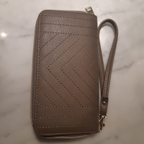 Dark Beige Wristlet and Wallet - Picture 4 of 5